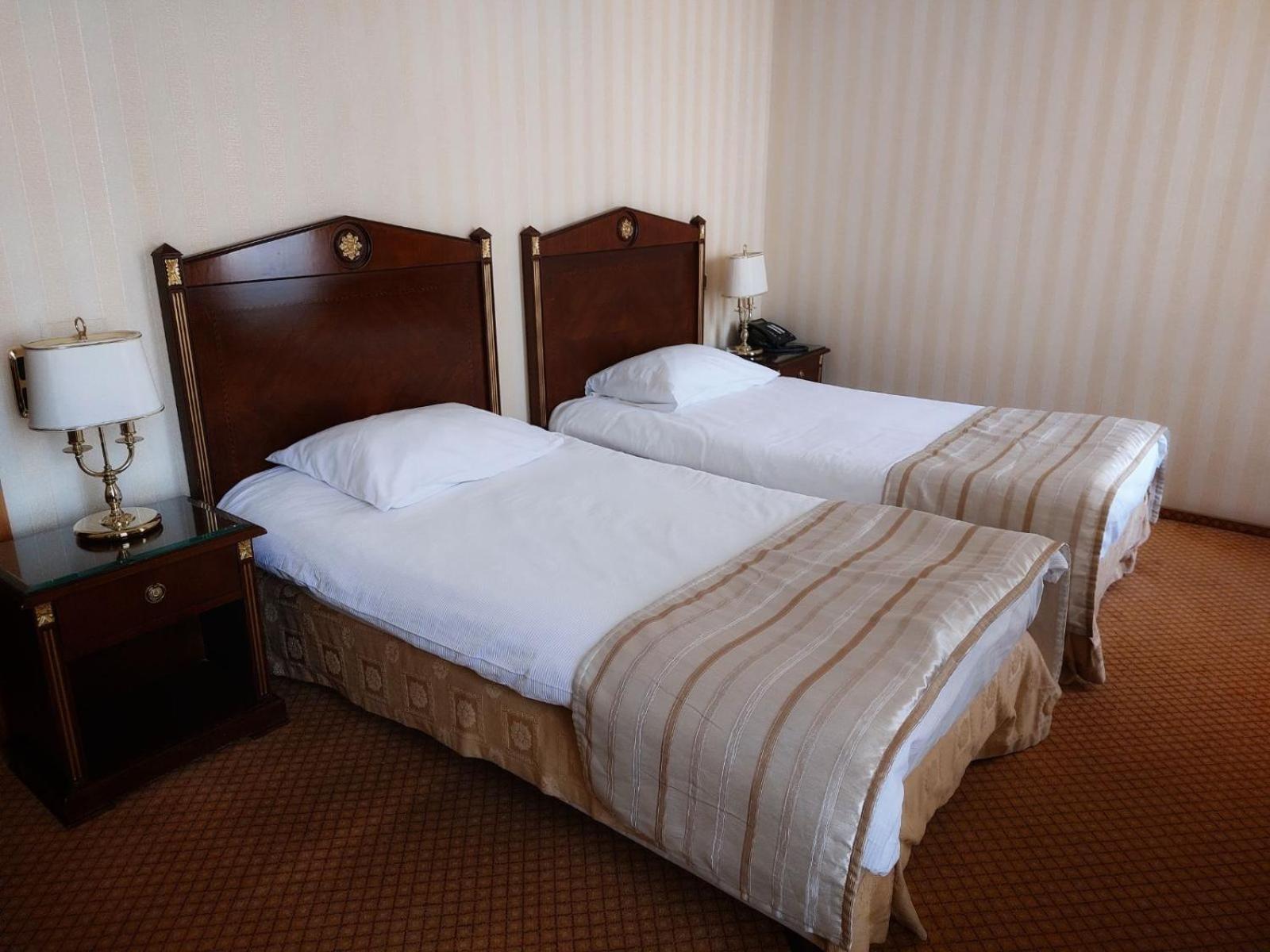 Optima Collection Podil Plaza Hotel Kiev Eksteriør billede