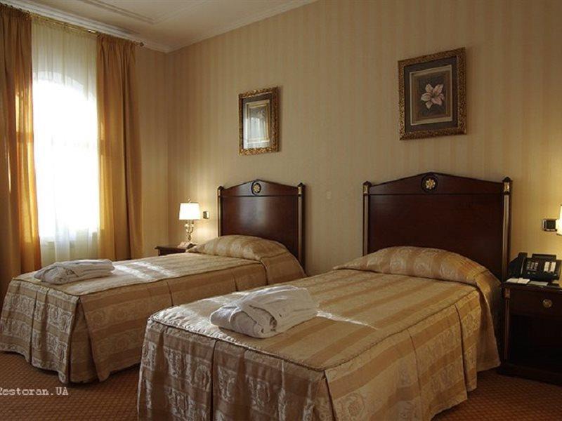 Optima Collection Podil Plaza Hotel Kiev Eksteriør billede